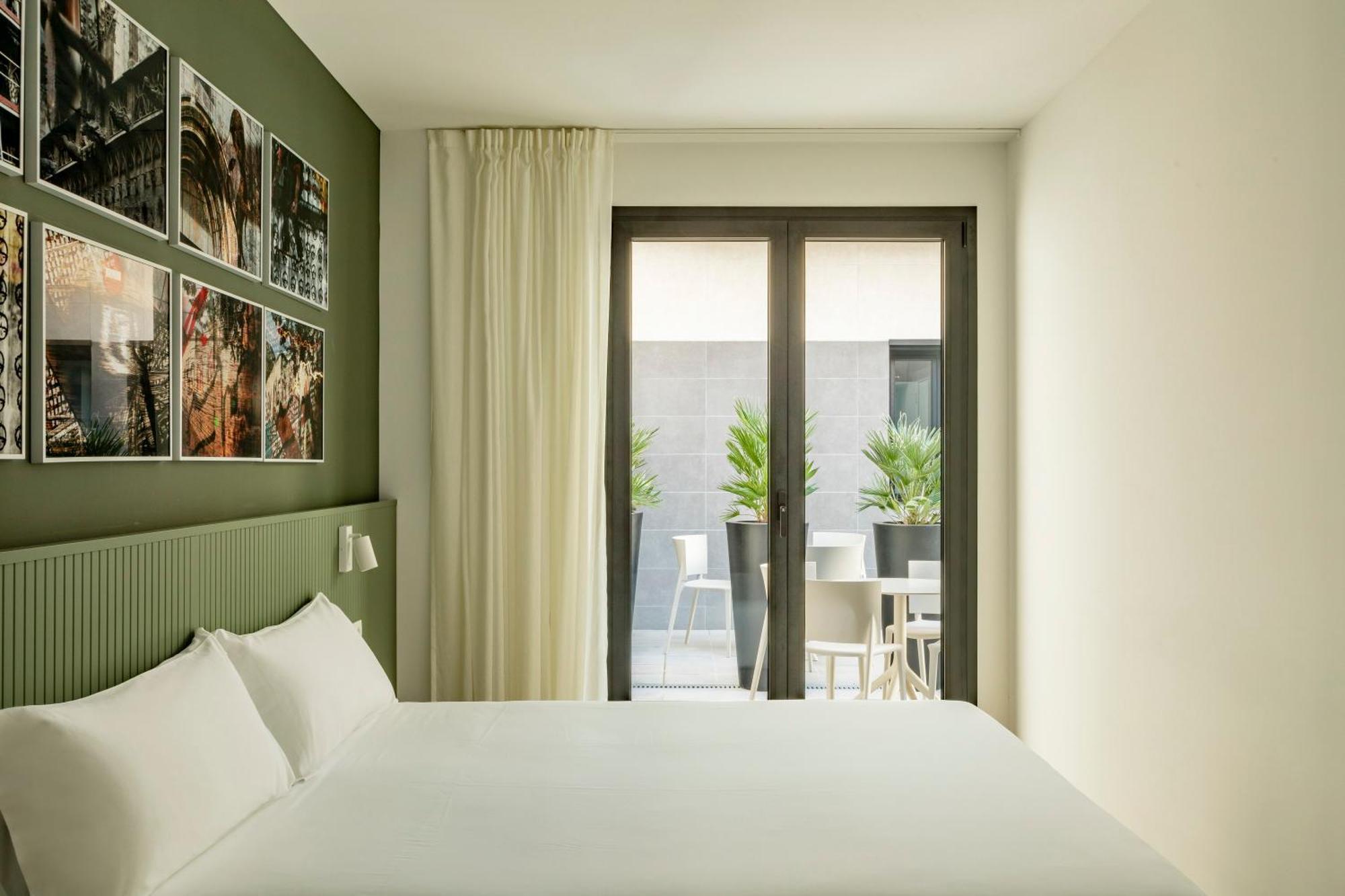 Europa Apartments L'Hospitalet de Llobregat Exterior photo